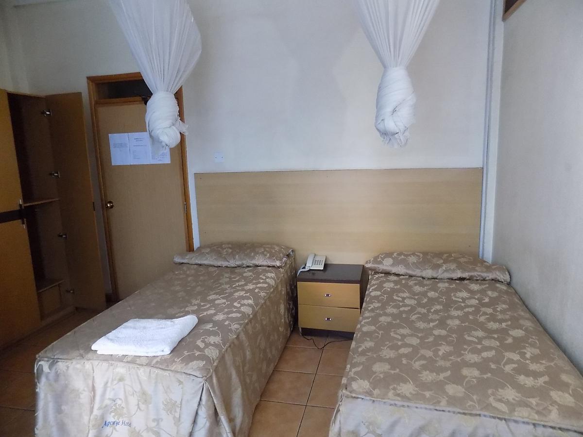 Aponye Hotel Kampala Bagian luar foto